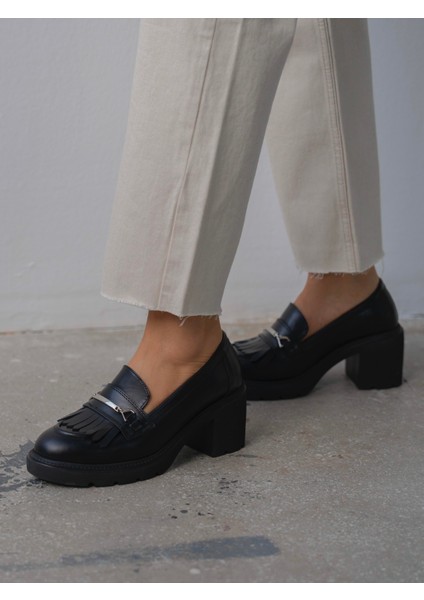 Epis Siyah Hakiki Deri Kadın Makosen fiyatları