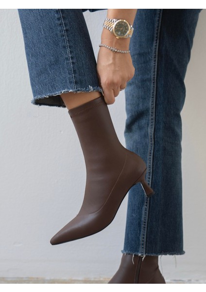 Bobby Streç Kahve Deri Bot