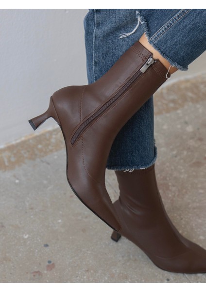 Bobby Streç Kahve Deri Bot fırsatları