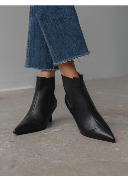 Kloyd Siyah Hakiki Deri Kadın Bot