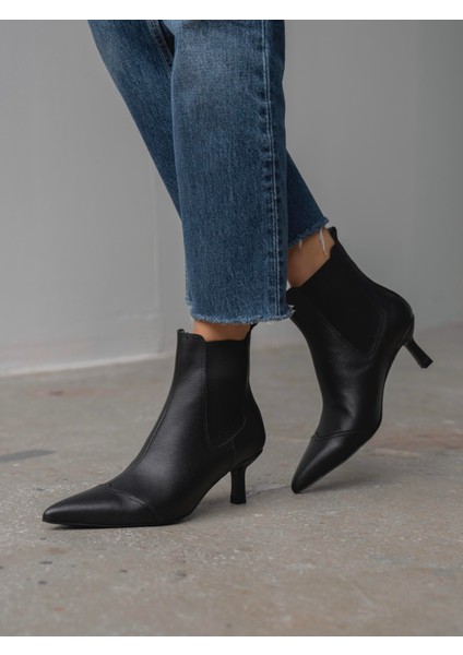 Kloyd Siyah Hakiki Deri Kadın Bot fiyatları