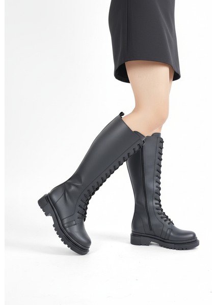 Kadın Fermuarlı Düz Desen Kaydırmaz Taban Uzun Bot