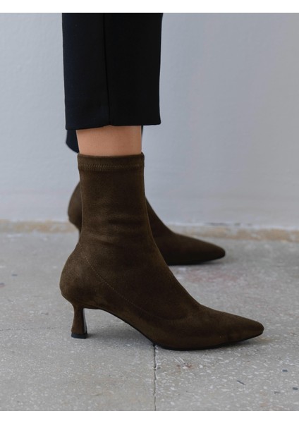 Bobby Streç Haki Süet Bot modelleri