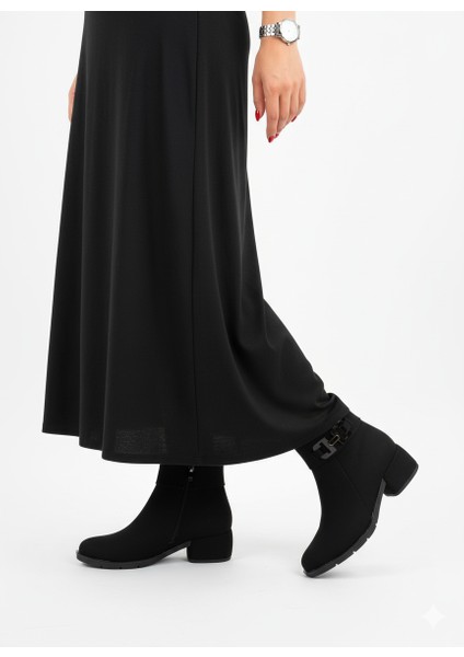 Kadın Siyah Taşlı Yandan Fermuarlı Kısa Kalın Topuklu Bot