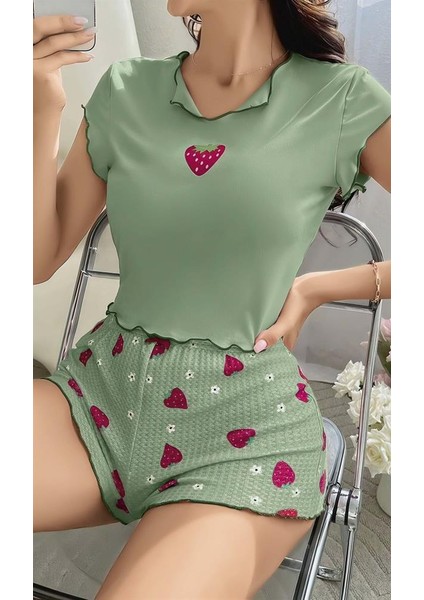 Arias Closet Yeşil Çilek Desenli Askılı Şortlu Pijama Takım