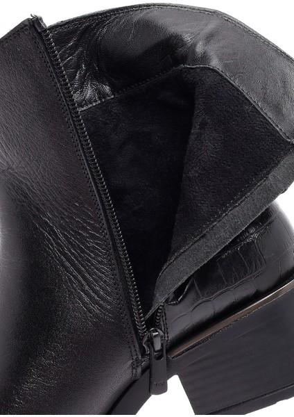 Kadın Siyah Fermuarlı Kısa Kalın Topuklu Deri Bot 25WFD360714