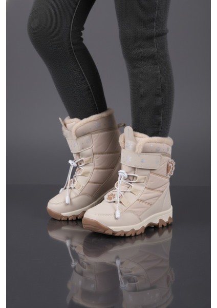 Ragyer Içi Kürklü Bağcıklı ve Cırtlı Kız Çocuk Bot