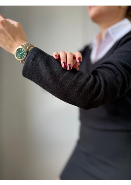 Siyah Gömlek Yakalı Bluz indirimleri