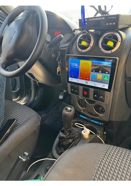 Dacıa Logan 2005-12 9" Uyumlu Androıd Multimedya Gerçek 2/32 Kablosuz Carplay Geri Görüş Kameralı modelleri