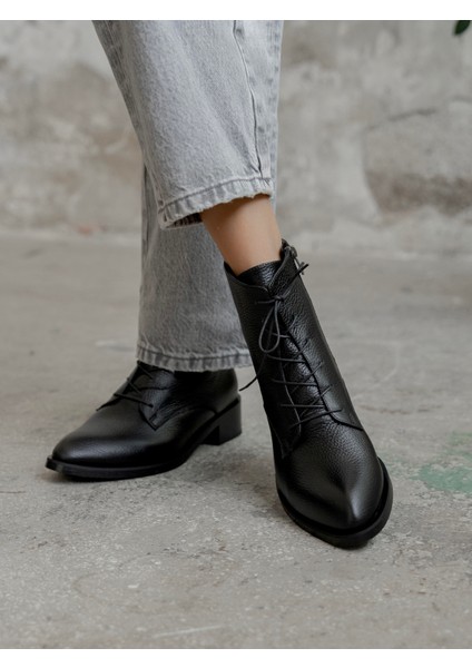 Moli Siyah Hakiki Deri Kadın Bot