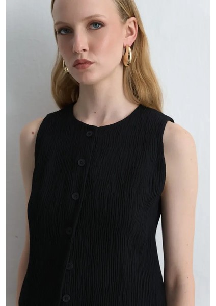 Anka Koleksiyonu Yuvarlak Yakalı Krinkıl Yelek - Siyah fırsatları