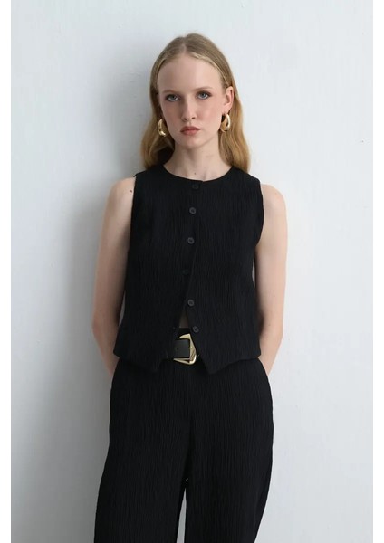 Anka Koleksiyonu Yuvarlak Yakalı Krinkıl Yelek - Siyah indirimleri