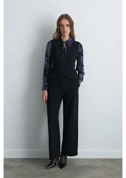 Anka Koleksiyonu Asimetrik Kesim Yünlü Yelek - Lacivert modelleri