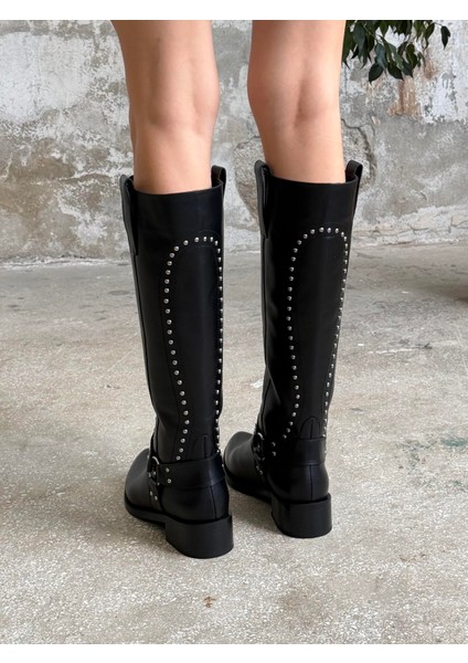Faren Siyah Zımbalı Hakiki Deri Kadın Çizme