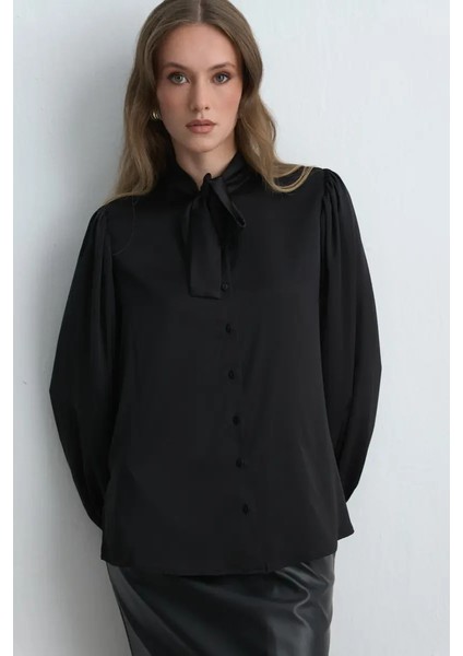 Boyundan Bağlı Saten Gömlek - Siyah fiyatları