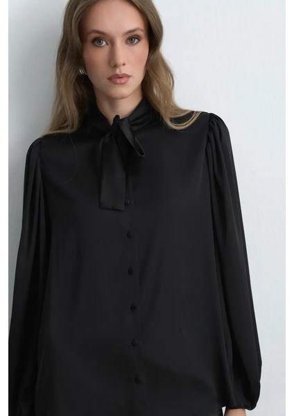 Boyundan Bağlı Saten Gömlek - Siyah modelleri