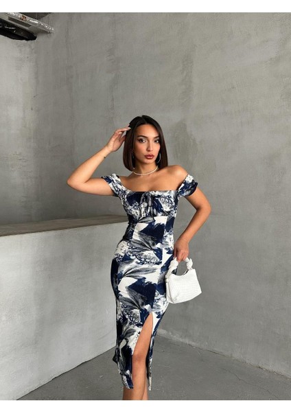 Baskılı Kısa Kol Vücuda Oturan Midi Elbise