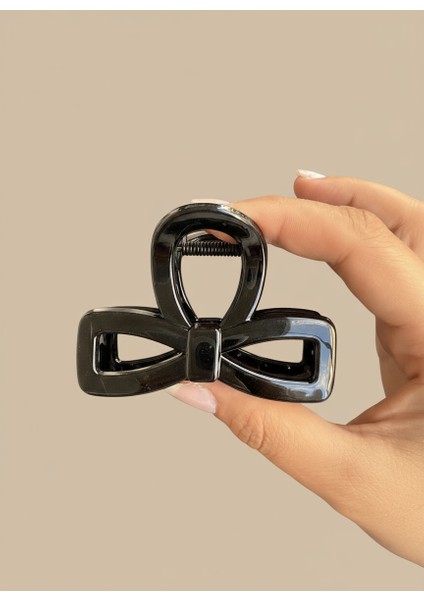 Kurdele Model Parlak Kıskaçlı Toka Orta Boy