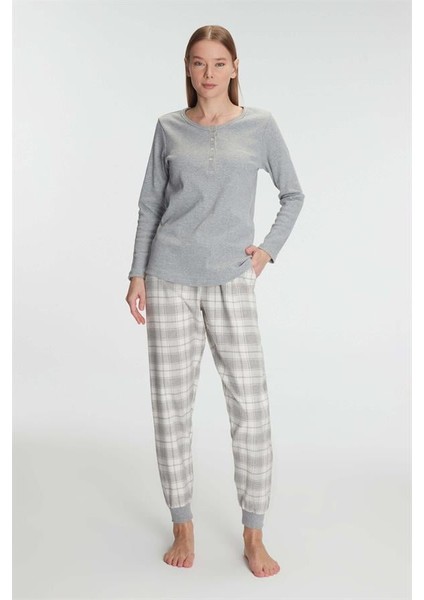 Pamuklu Uzun Kol Pijama Takımı