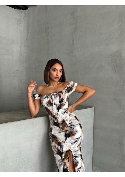 Baskılı Kısa Kol Vücuda Oturan Midi Elbise fırsatları