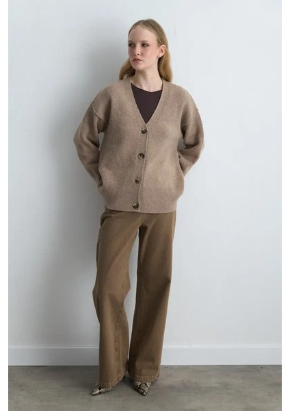 Yünlü Triko Hırka - Bej fırsatları