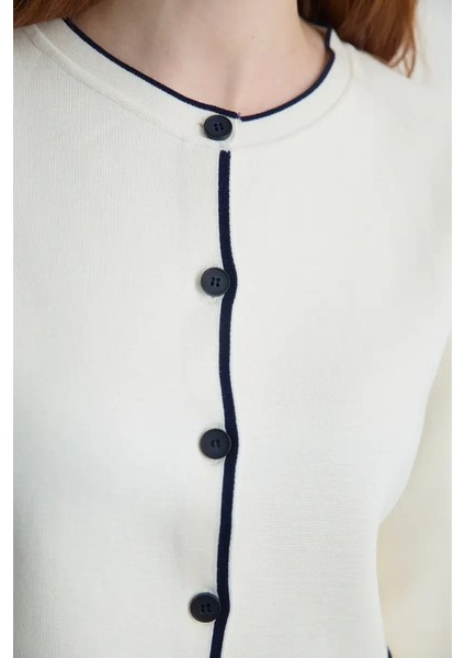 Biyeli Triko Hırka - Ekru modelleri