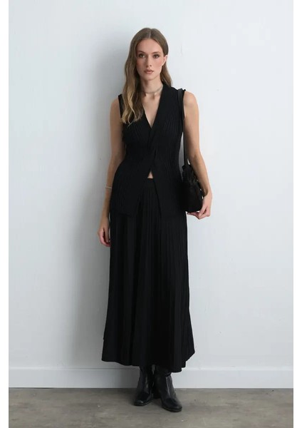 Düğüm Detaylı Viskon Triko Bluz - Siyah