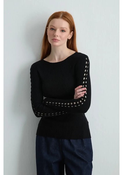 Kolları Delikli Triko Bluz - Siyah indirimleri
