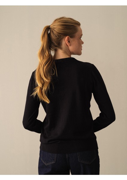 V Yaka %100 Pamuk Regular Fit Basic Kazak
