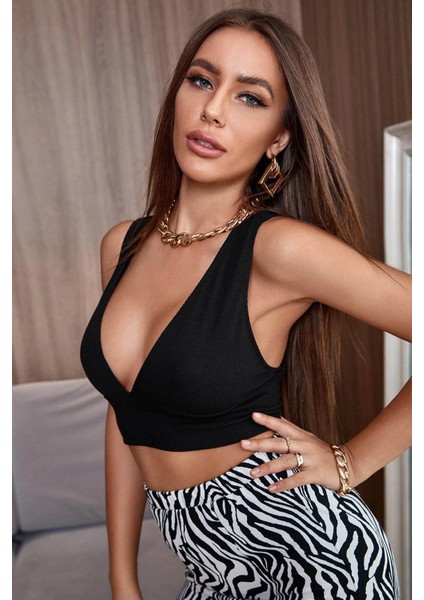 Kadın Siyah Çapraz Sırt Detaylı Şık Crop Top Büstiyer modelleri
