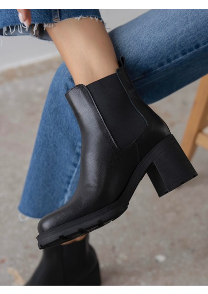 Stark Siyah Hakiki Deri Kadın Bot fırsatları