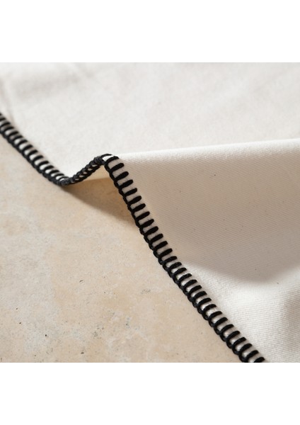 ORADEA PÜSKÜLLÜ RUNNER SİYAH 45X145