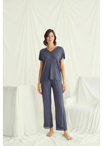 Monamise Kısa Kollu V Yakalı Dantelli Pijama Takımı