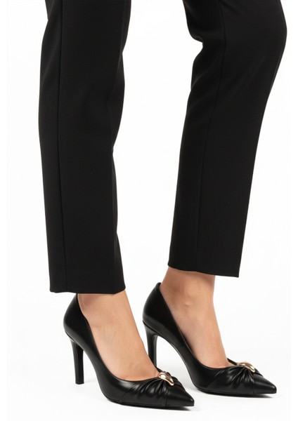 Siyah Cilt Kadın Ince Uzun Topuklu Ayakkabı 575033 Z