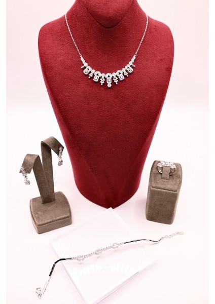 925 Ayar Gümüş Su Yolu Baget Model Ithal Zirkon Taşlı Kolye, Bileklik, Küpe, Yüzük Düğün Takı Seti fiyatları