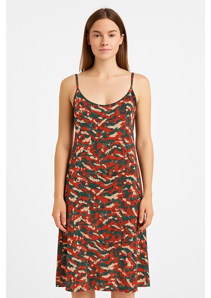 Elbise Yazlık Ince ve Hafif Yapılı