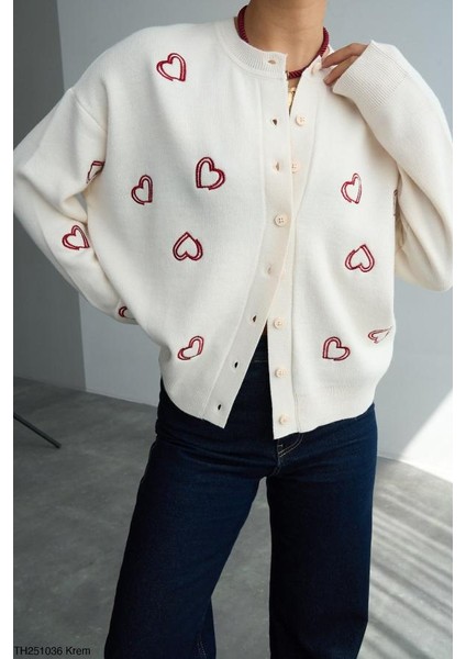 TH251036 Qustyle Kalp Nakışlı Hırka