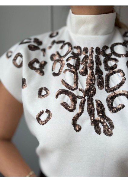 Ekru Kahve Pul Detaylı Bluz ( ÖN SİPARİŞ ÜRÜNÜDÜR )