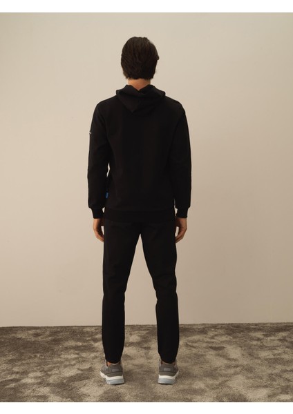 Erkek Siyah Pamuk Dokulu Regular Fit Sweatshirt