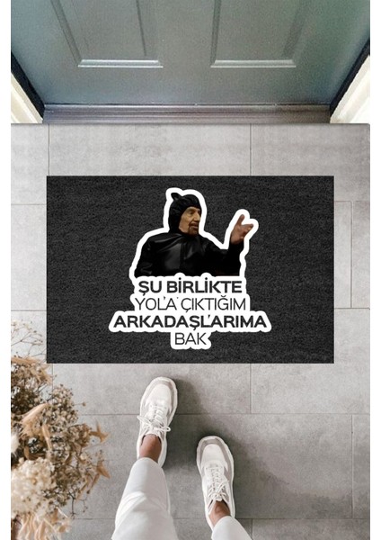Modern Paspas - Yol Arkadaşları Ile Birlikte- Özel Tasarım Kapı Önü Paspası 12.3