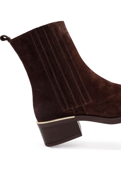 Kadın Kahverengi Fermuarlı Kısa Kalın Topuklu Süet Deri Bot 25WFD360610