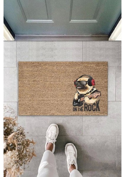 Defnada Dijital Baskı Kahverengi On The Rock Köpek Dekoratif Kapı Paspası K-2040