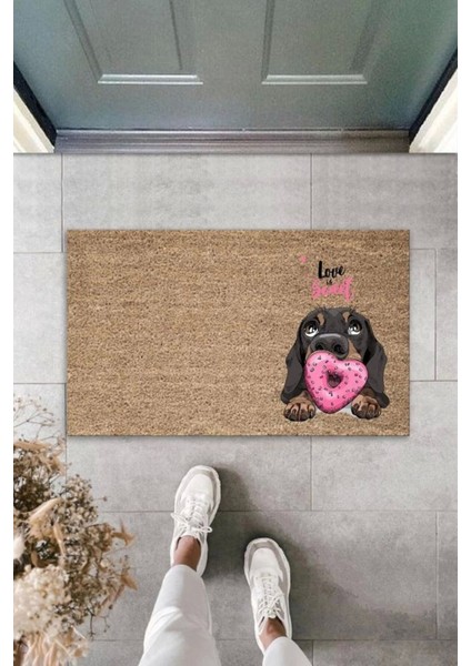 Defnada Dijital Baskı Kahverengi Love Sweet Pembe Uzun Kulaklı Köpek Dekoratif Kapı Paspası K-2056