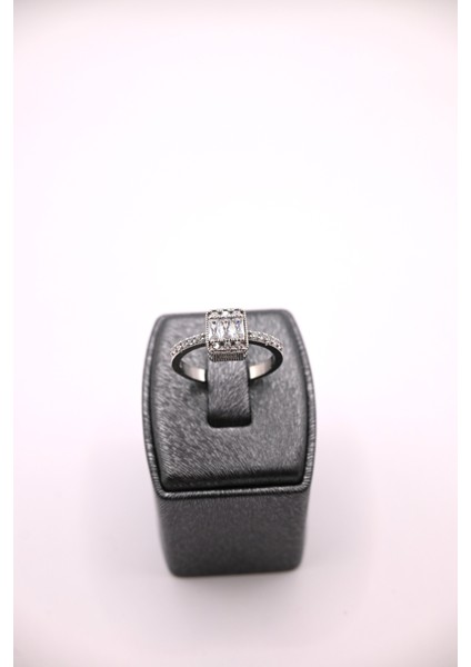 925 Ayar Gümüş Su Yolu Baget Model Ithal Zirkon Taşlı Kolye, Bileklik, Küpe, Yüzük Düğün Takı Seti modelleri