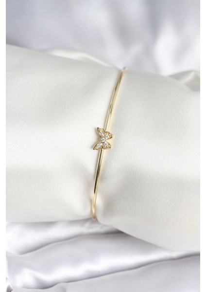 Kelebek Figürlü Zirkon Taşlı Gold Renk Pirinç Kadın Bileklik