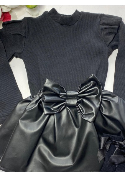 deri Etek Siyah Badi ve Diz Altı Siyah Fiyonklu Çorap Takım 3 Lü Set