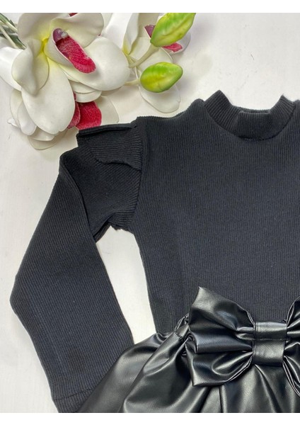 deri Etek Siyah Badi ve Diz Altı Siyah Fiyonklu Çorap Takım 3 Lü Set