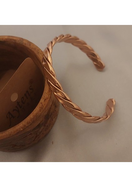 Bakır Örgü Desenli Bileklik - El Yapımı, Şık ve Sağlıklı Sadece Bileklik