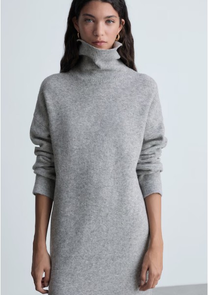 Balıkçı Yaka Triko Elbise