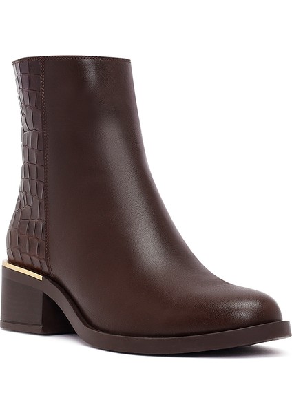 Kadın Kahverengi Fermuarlı Kısa Kalın Topuklu Deri Bot 25WFD360714